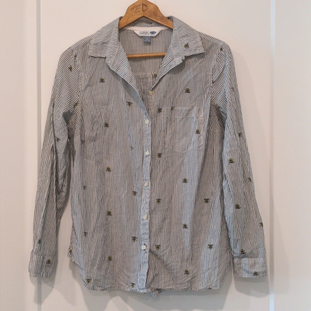Old Navy Bee Shirt